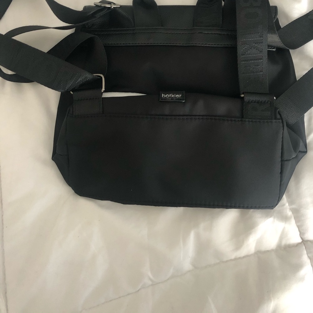 Backpack purse botkier - Picture 2 of 3